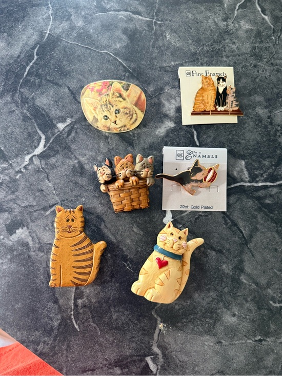 Vintage Other - Vintage Cat Pin Lot 6 Kitty Cat Cat Lover Brooch Pins VTG Cottage Core